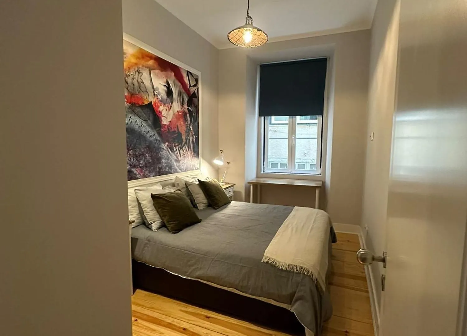 Pleasant Rooms In Shared House In The Center Of Lisbon Praca Da Figueira Homestay